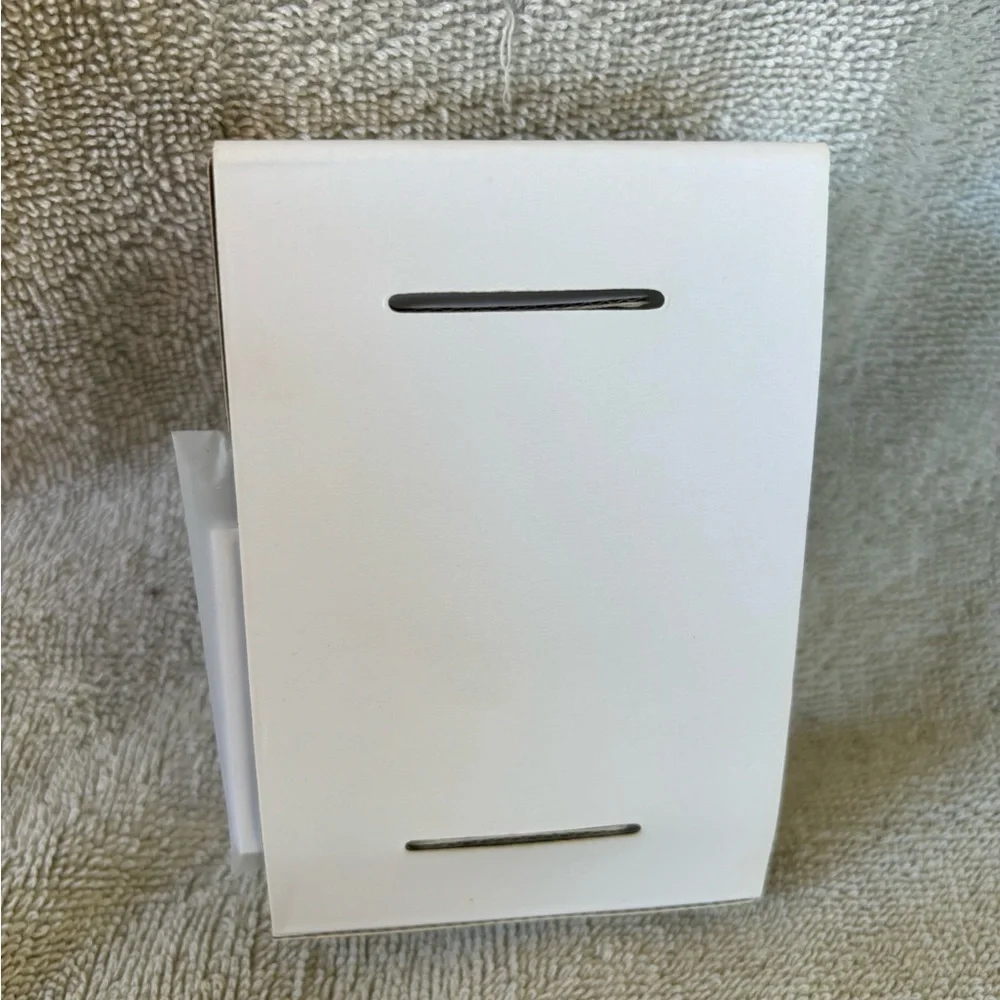 Universal Travel Adapter, 70W GaN International Power Adapter, 3‎ USB-C & 2 USB
